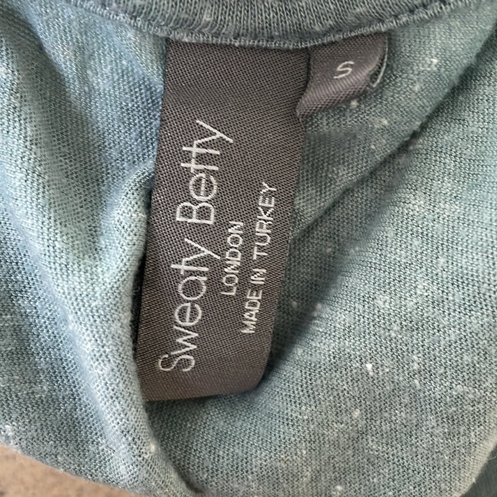 Sweaty Betty Self Care Definition Sleeveless Cropped Tank Top - Picture 5 of 6